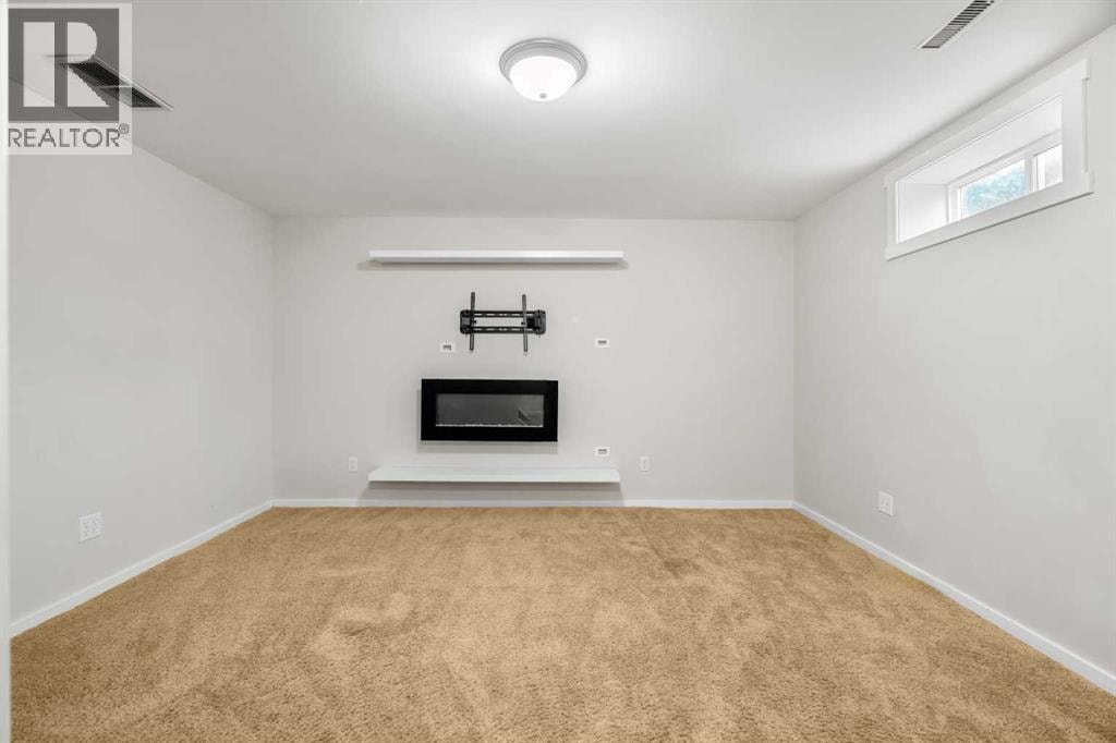 615 Copperfield Boulevard SE — photo 38