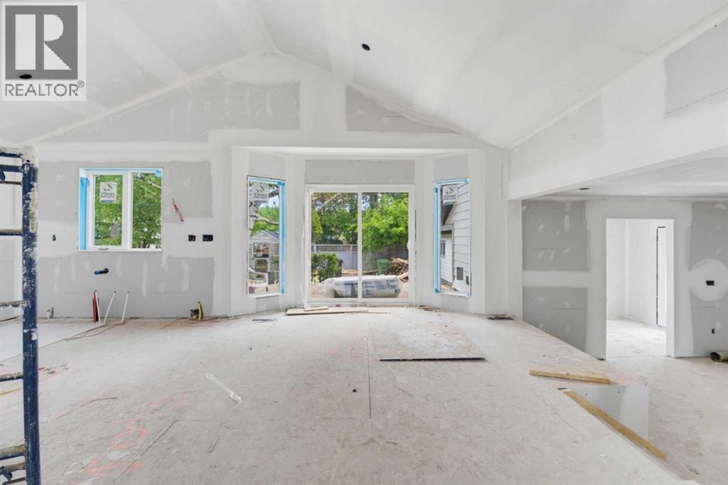 3375 Breton Close NW — photo 7