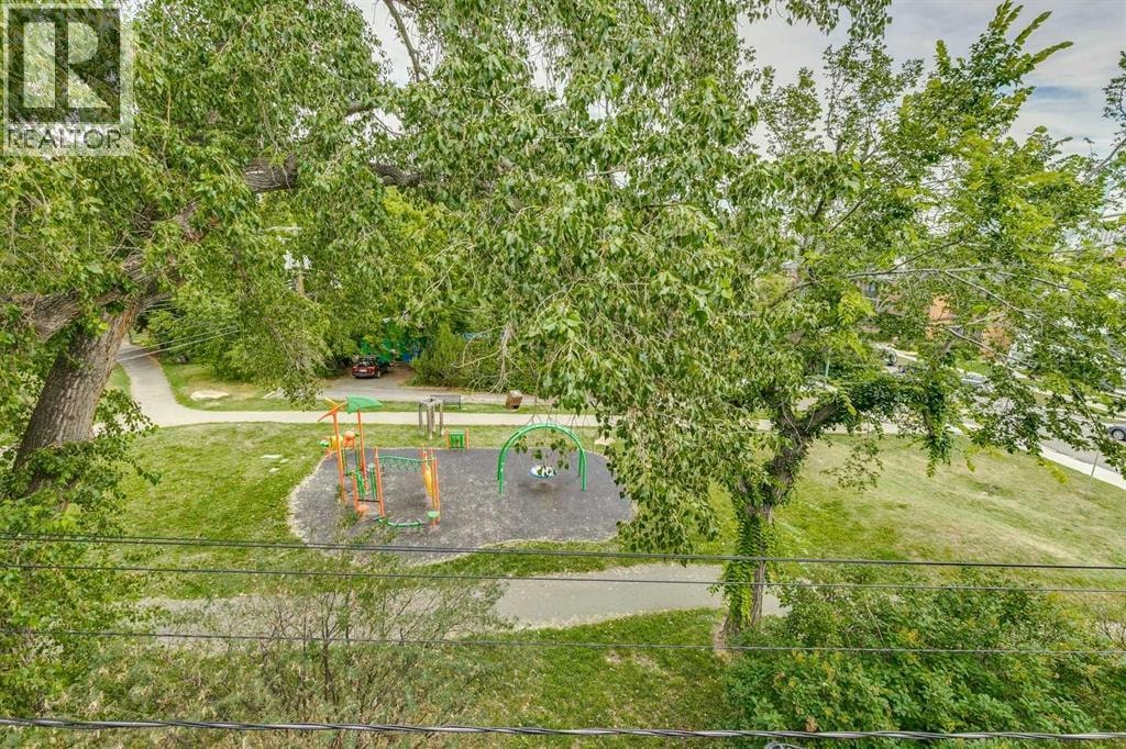 4, 2101 17 Street SW — photo 27