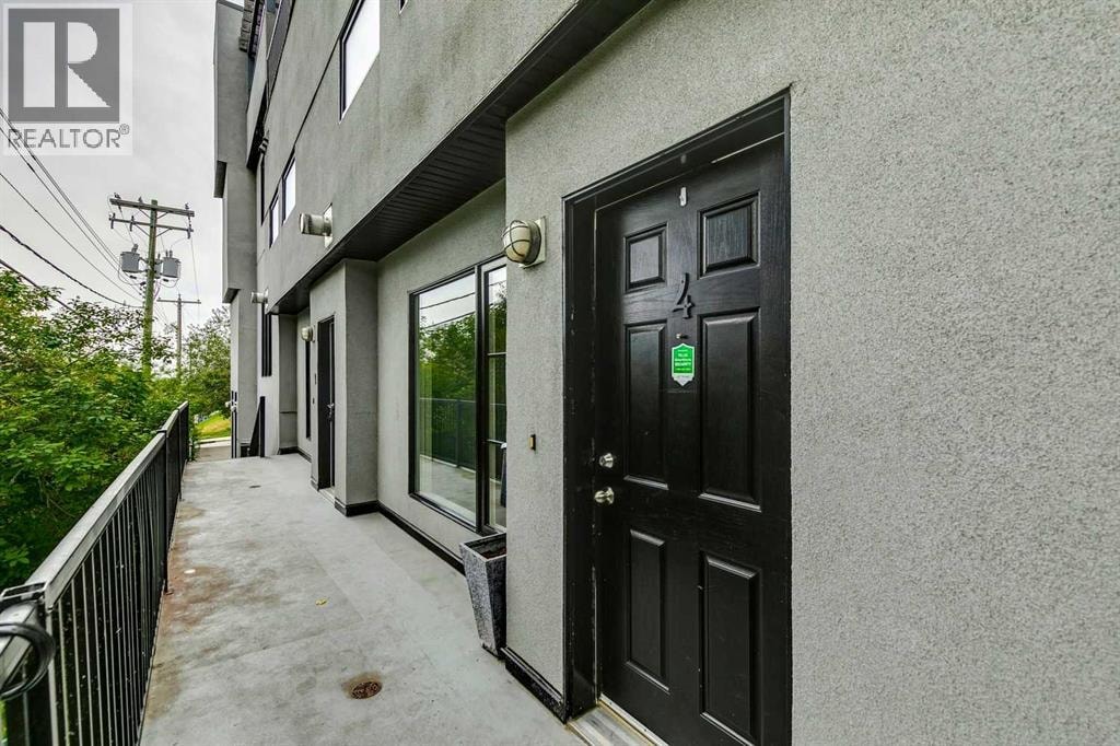 4, 2101 17 Street SW — photo 30