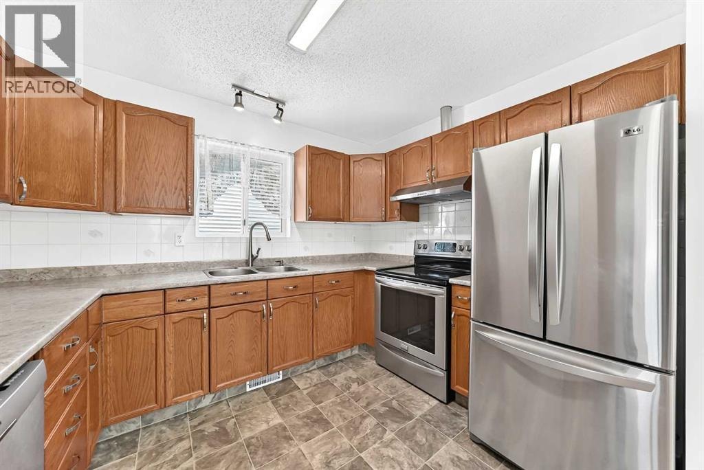 18 Erin Ridge Court SE — photo 4
