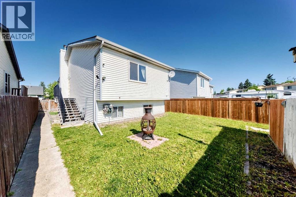 18 Erin Ridge Court SE — photo 35