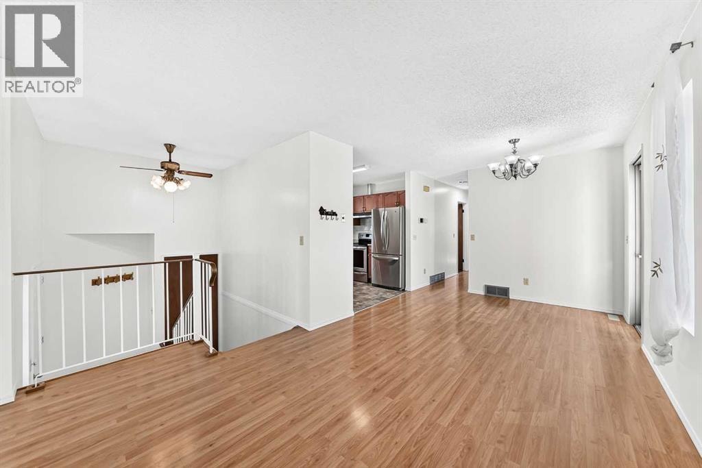 18 Erin Ridge Court SE — photo 2