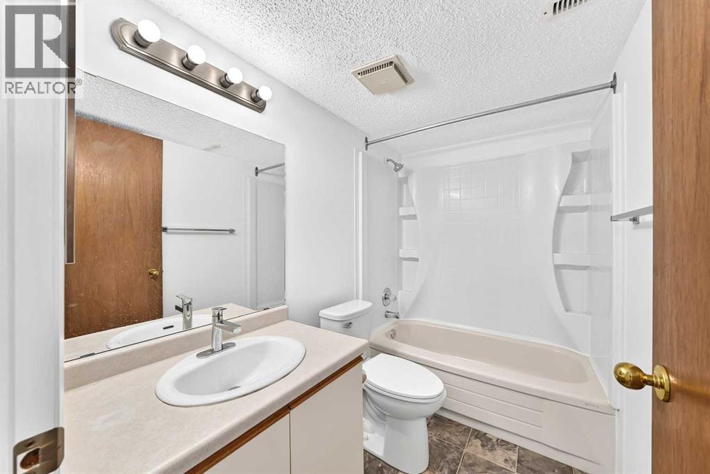 18 Erin Ridge Court SE — photo 32