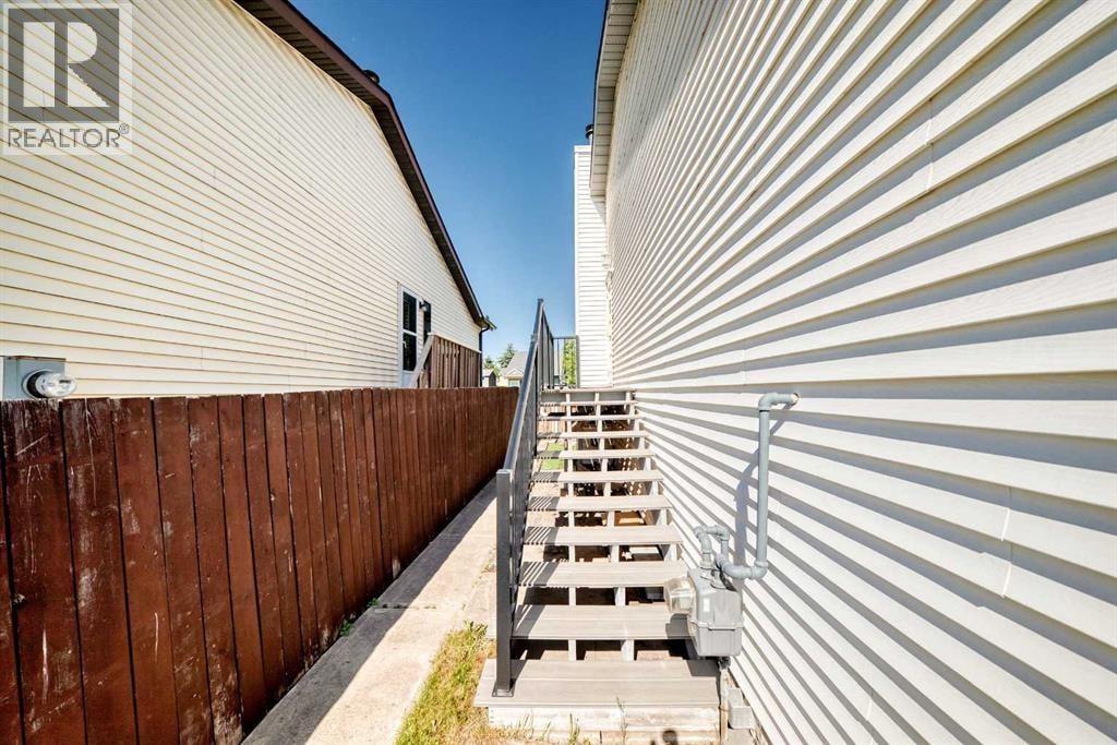18 Erin Ridge Court SE — photo 40