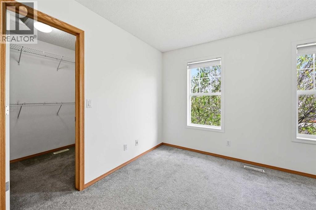 169 Cranberry Square SE — photo 24