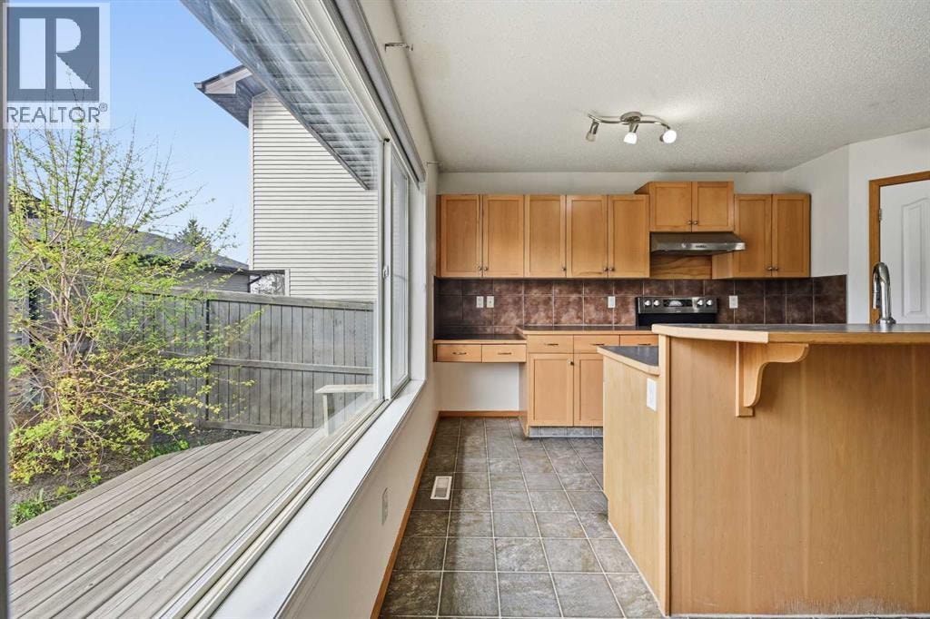 169 Cranberry Square SE — photo 15