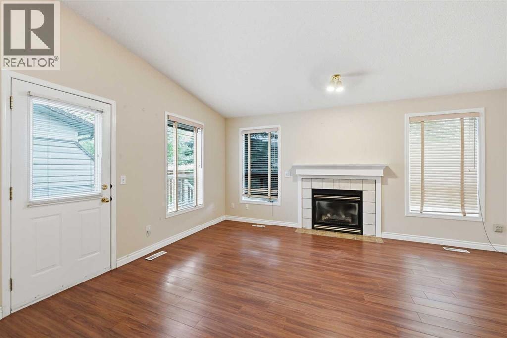 25 Tararidge Circle NE — photo 6
