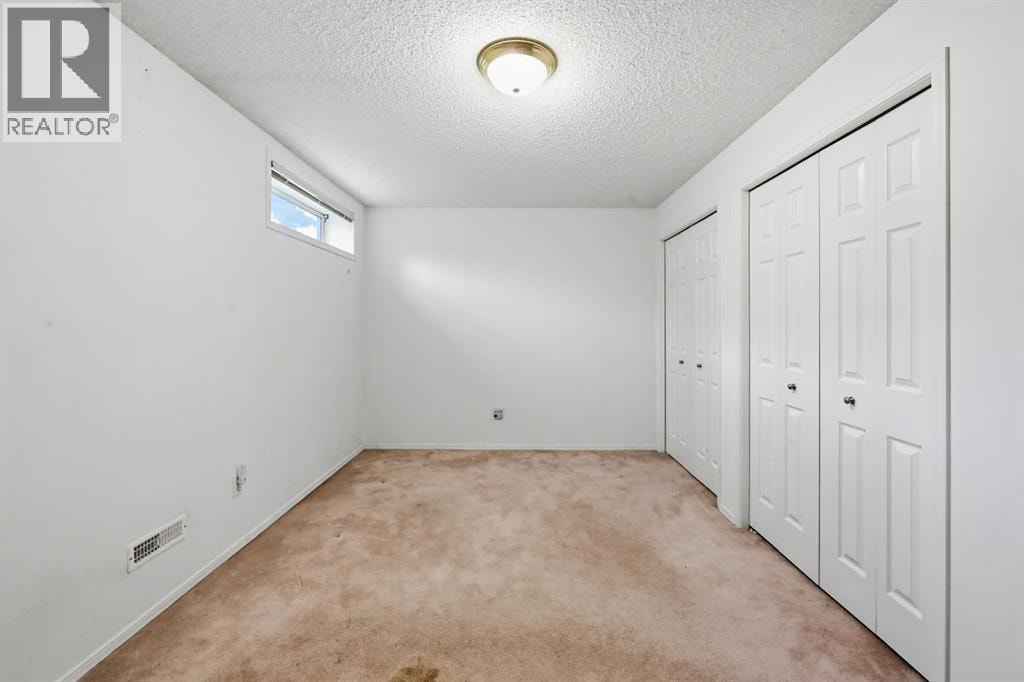 25 Tararidge Circle NE — photo 23