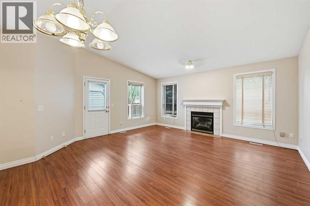 25 Tararidge Circle NE — photo 7