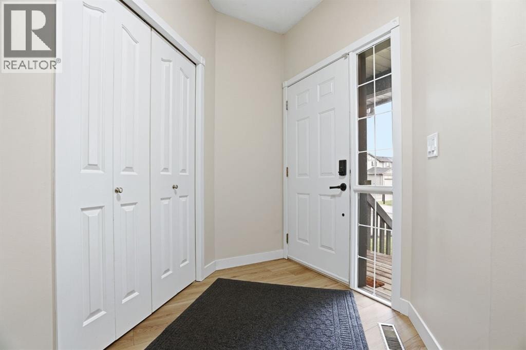 905, 720 Willowbrook Road NW — photo 5