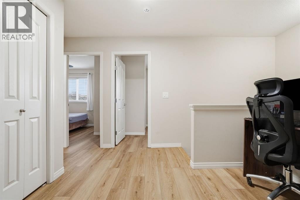 905, 720 Willowbrook Road NW — photo 26