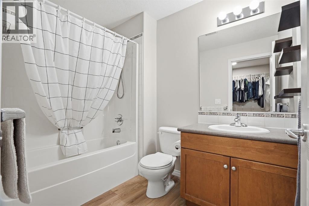905, 720 Willowbrook Road NW — photo 38