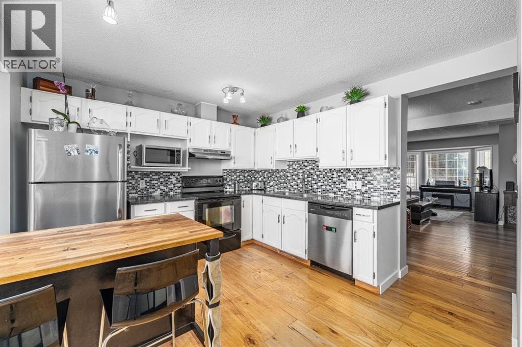105 Bedford Manor NE — photo 10