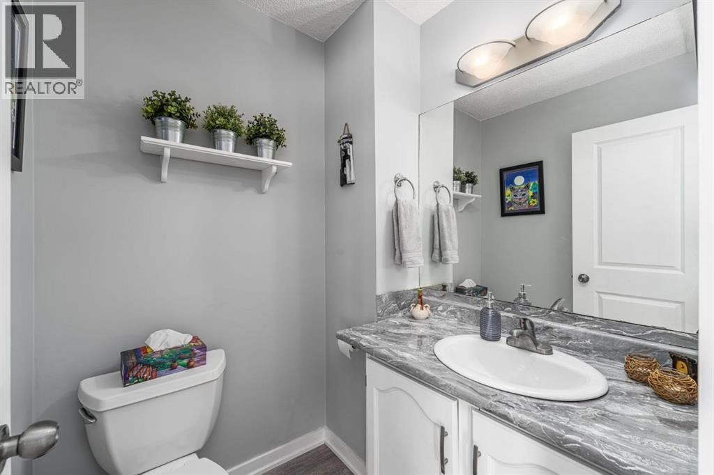 105 Bedford Manor NE — photo 13
