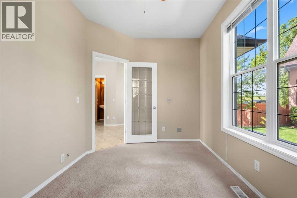 31 Elgin Green SE — photo 19