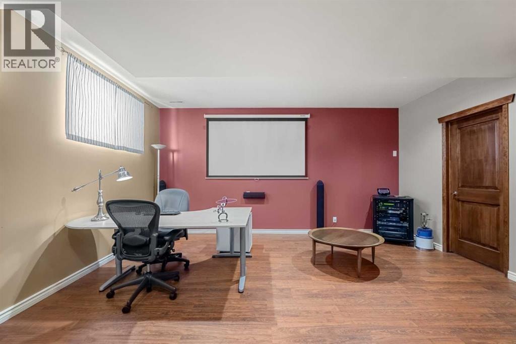 31 Elgin Green SE — photo 34