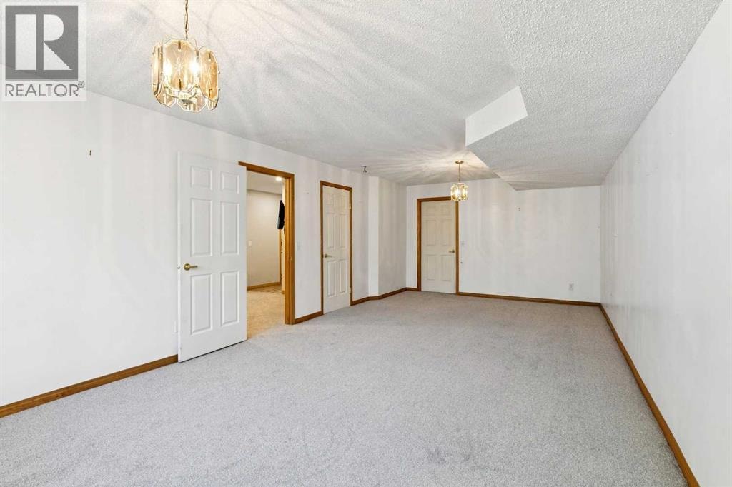 101 Sandstone Court — photo 27