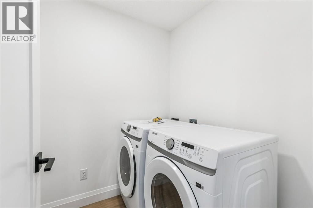 525 32 Street NW — photo 40