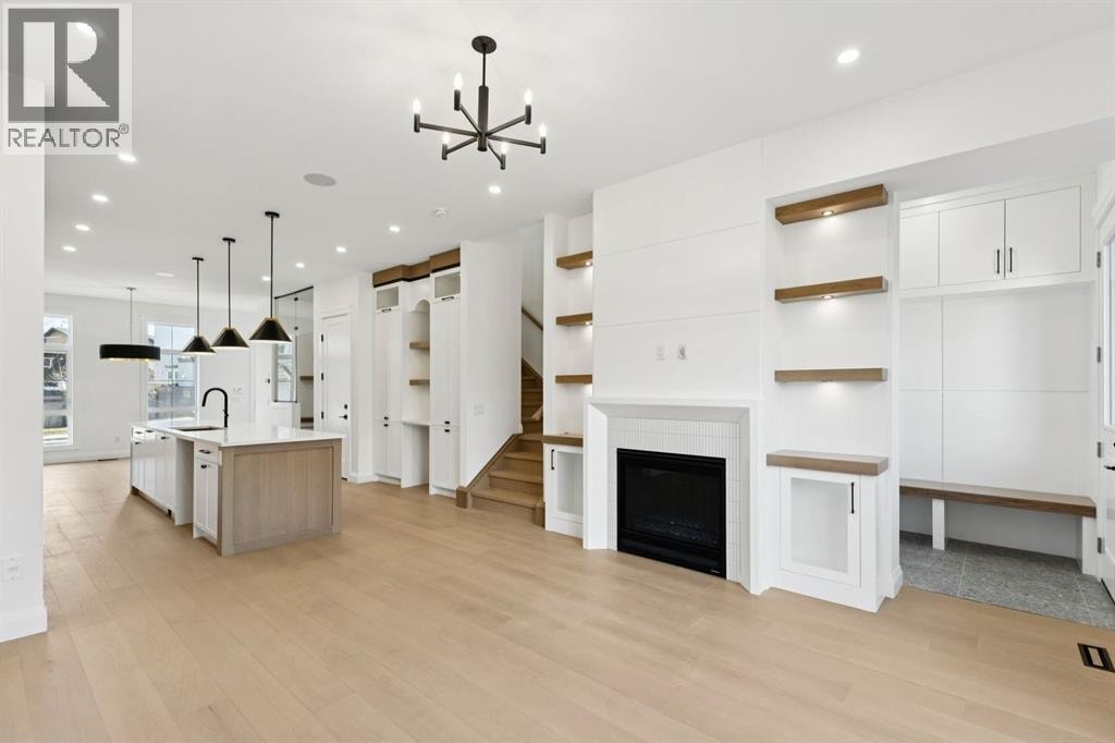 523 32 Street NW — photo 12