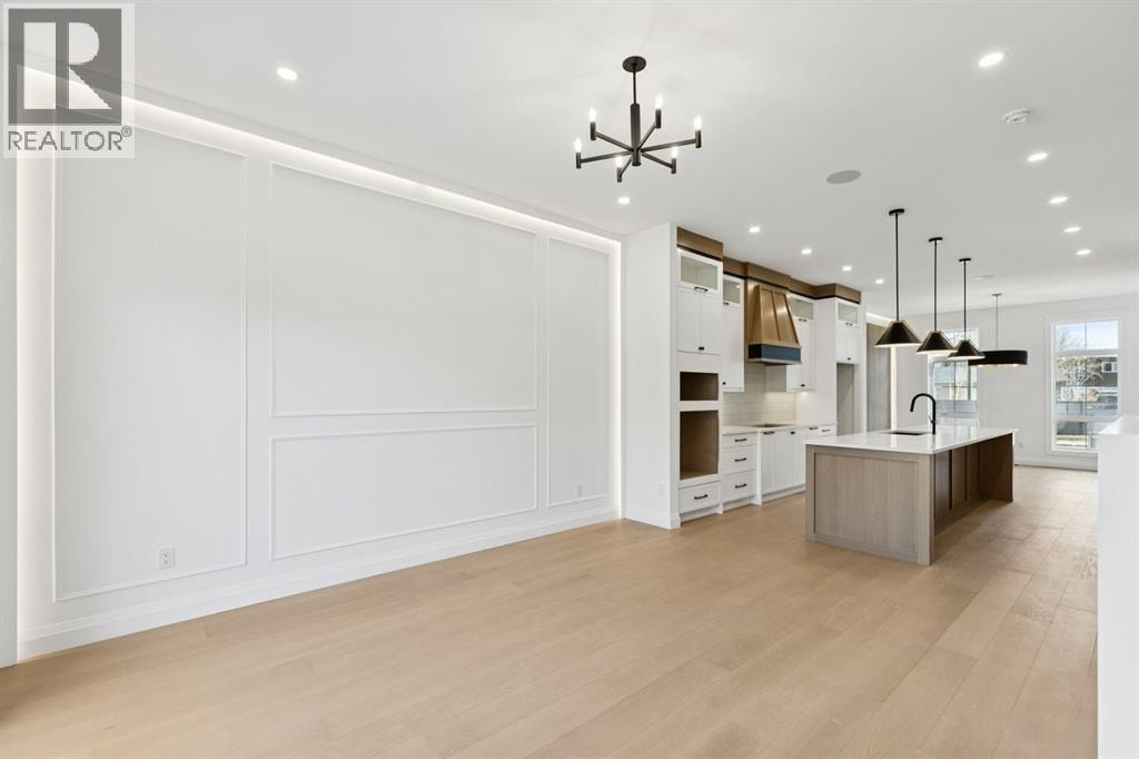 523 32 Street NW — photo 14