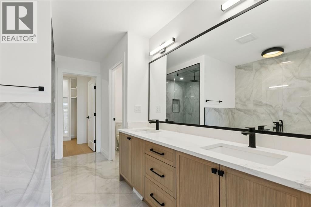 523 32 Street NW — photo 30