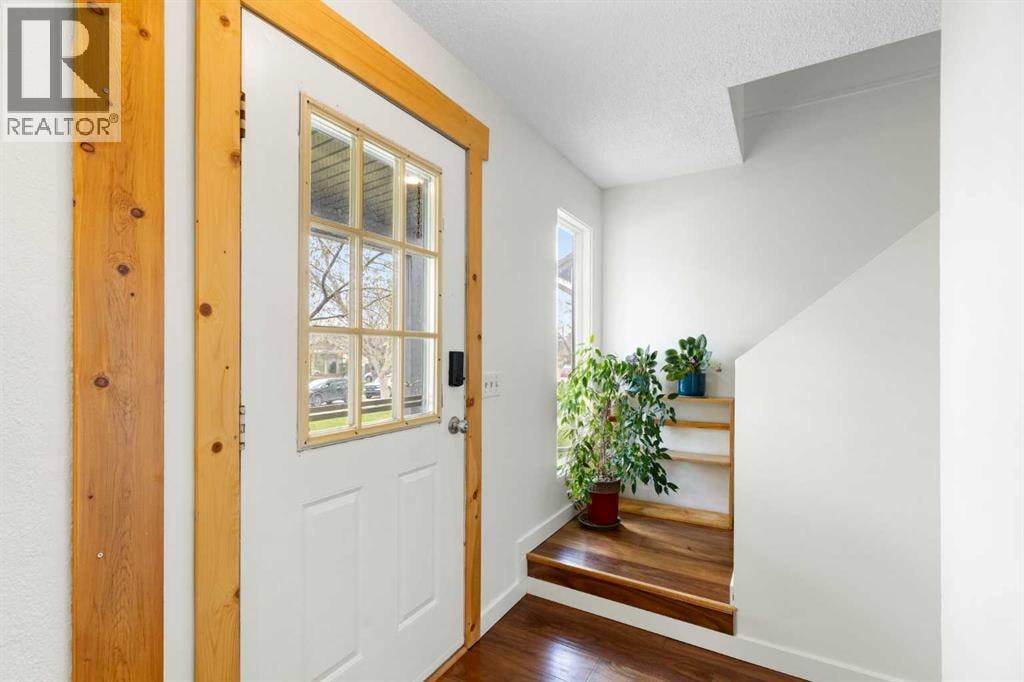 84 Abingdon Crescent NE — photo 17