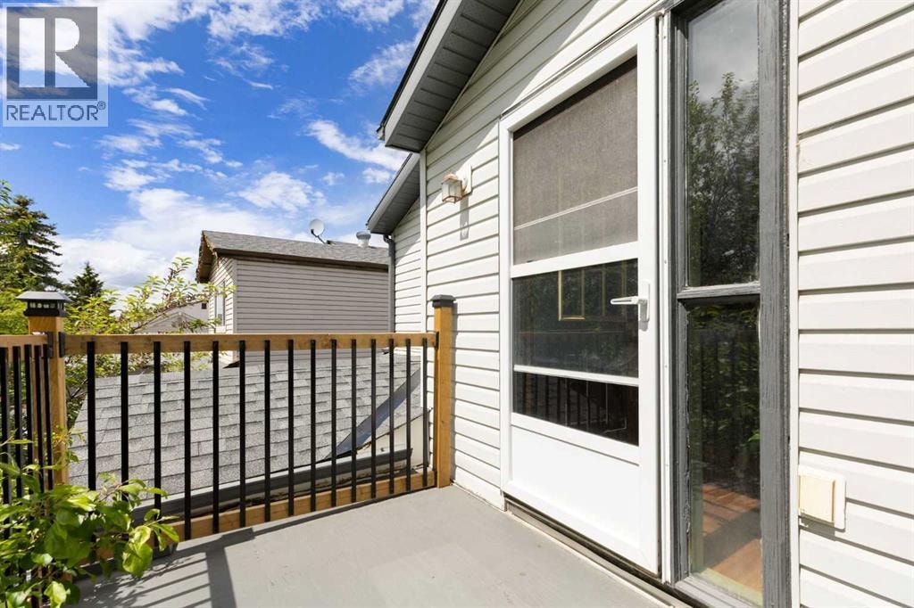 84 Abingdon Crescent NE — photo 20