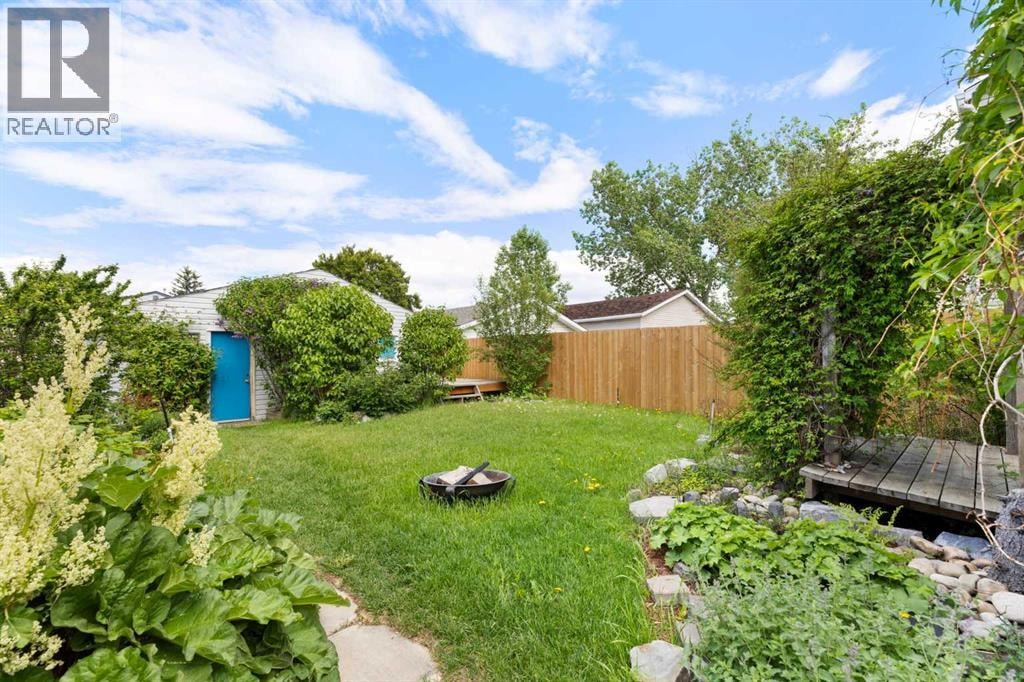 84 Abingdon Crescent NE — photo 34