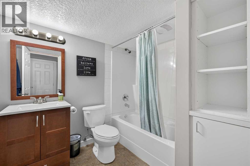 21 Morningside Bay SW — photo 23