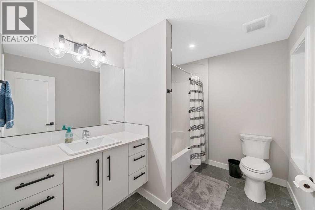 132 Carringsby Avenue NW — photo 34