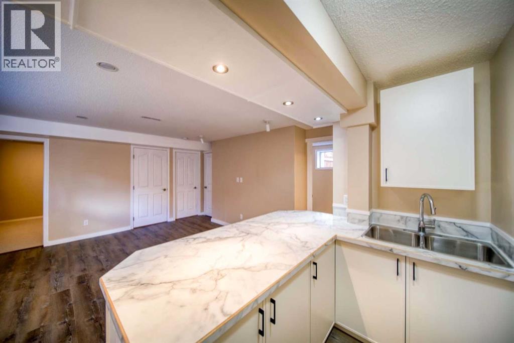 329 Springmere Way — photo 15