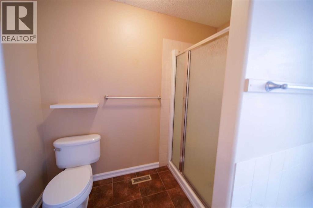 329 Springmere Way — photo 32