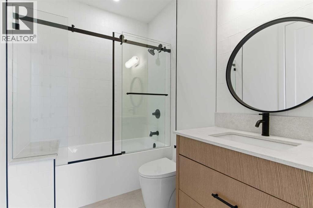 209 Windermere Road SW — photo 39
