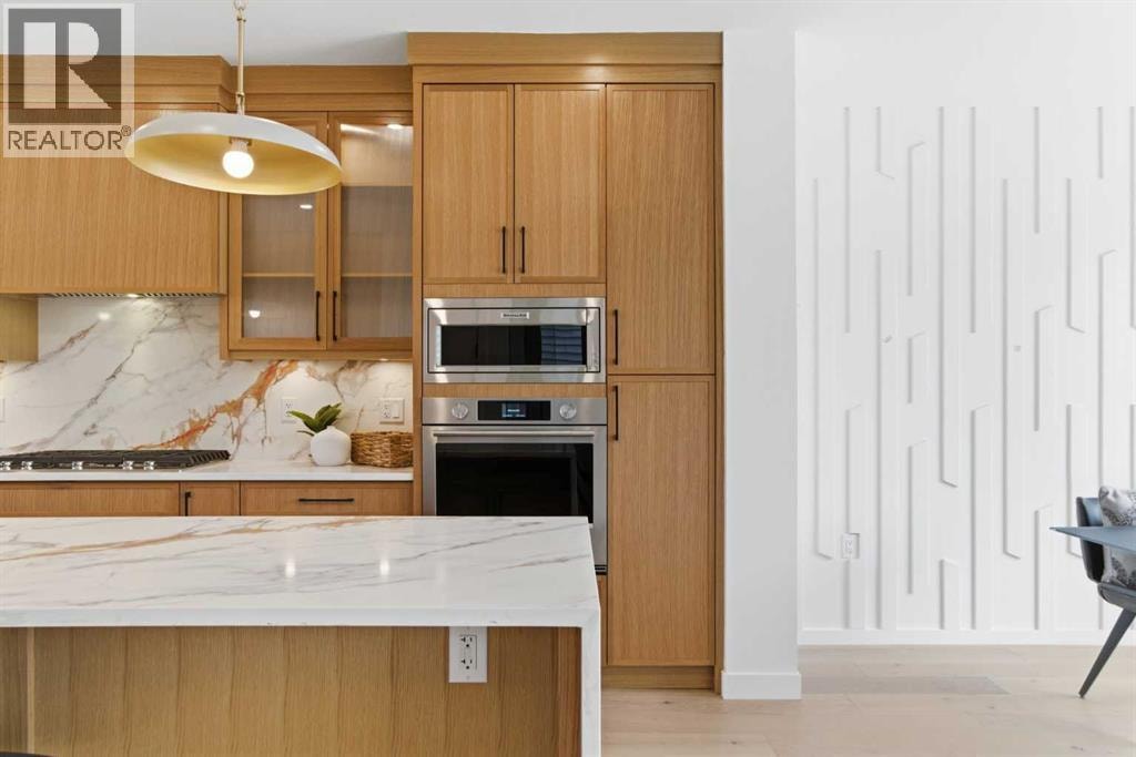 2119 Mackay Road NW — photo 4