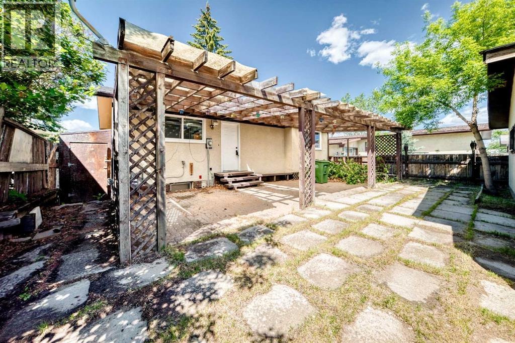 3224 Rundlelawn Road NE — photo 39