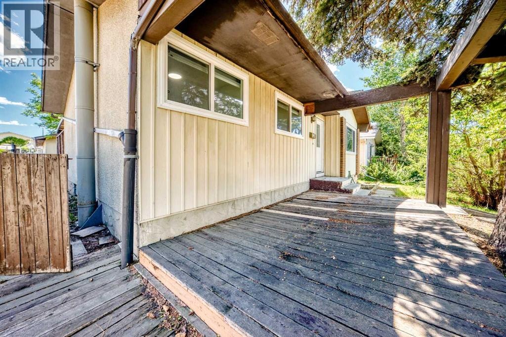3224 Rundlelawn Road NE — photo 43