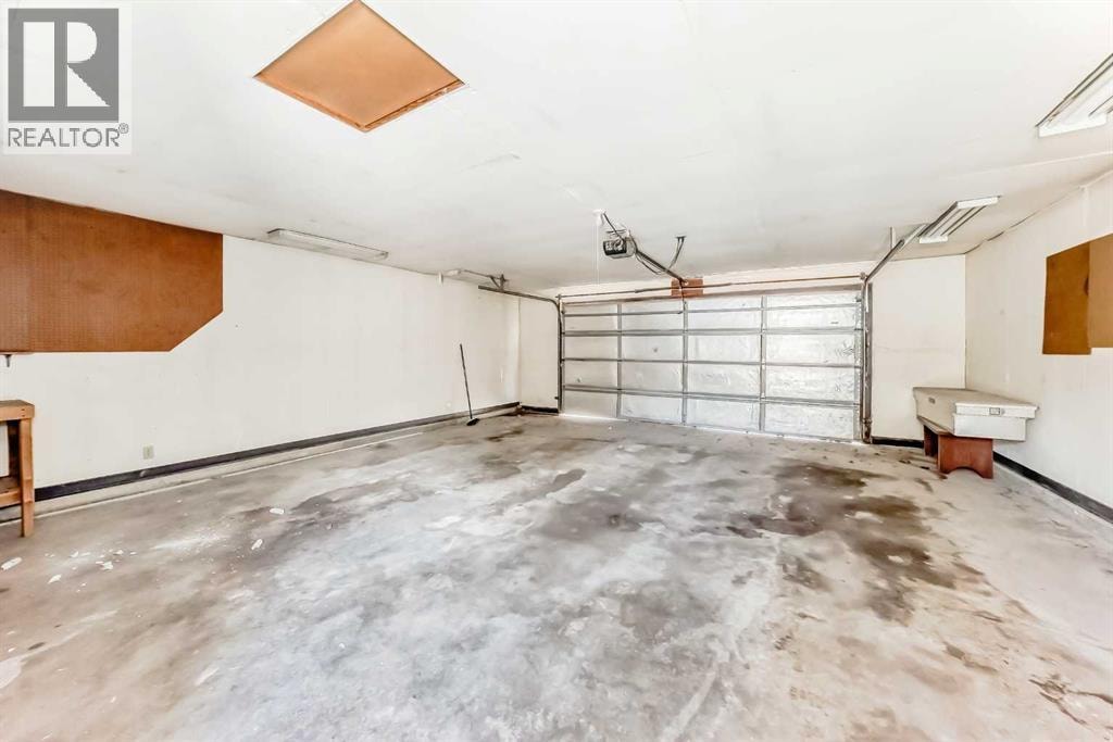 3224 Rundlelawn Road NE — photo 36