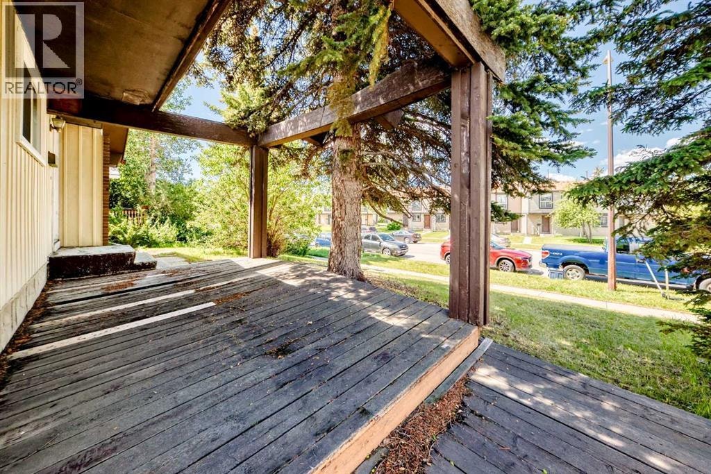 3224 Rundlelawn Road NE — photo 44