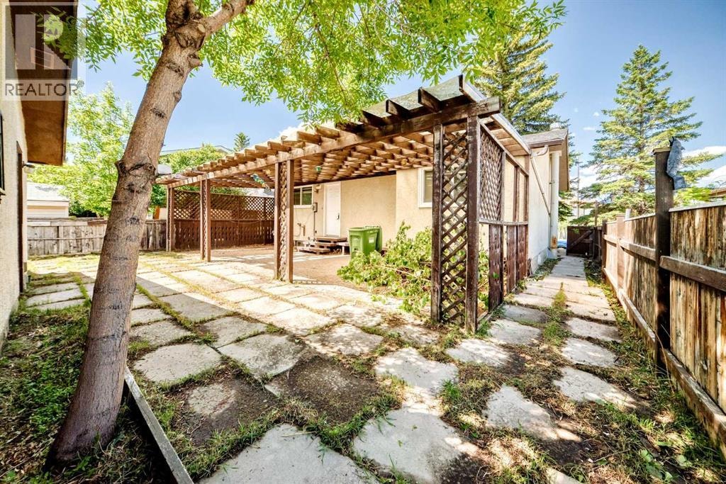 3224 Rundlelawn Road NE — photo 38