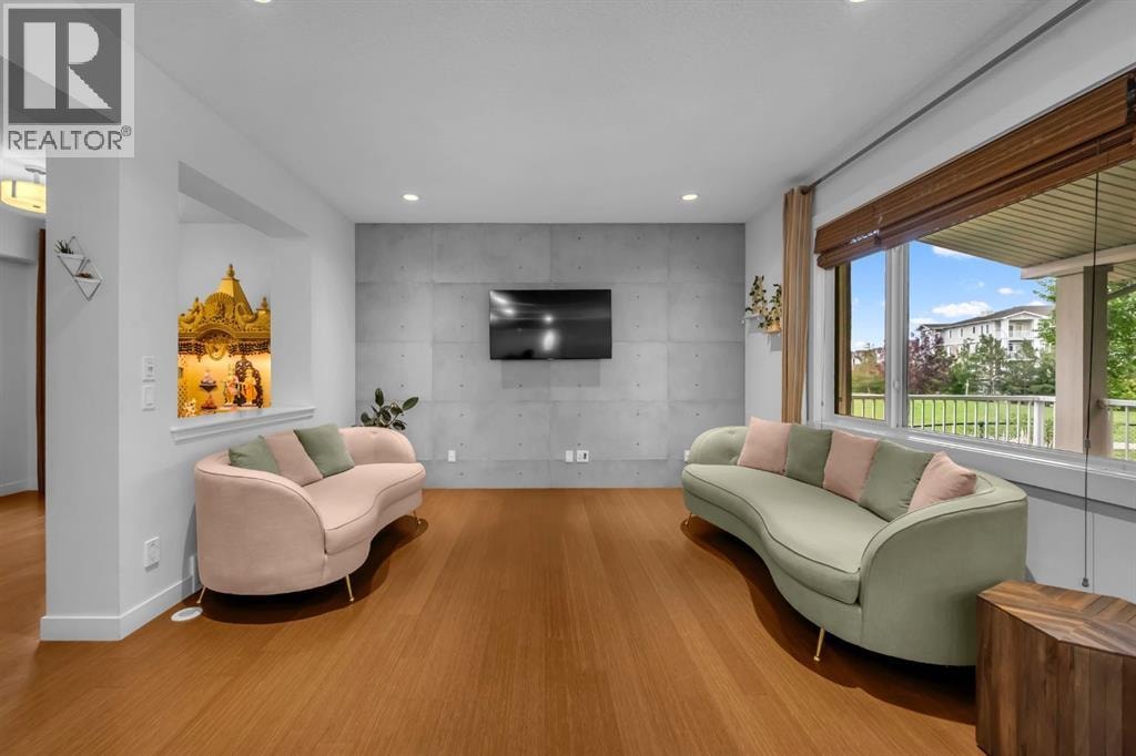 233 Cranarch Common SE — photo 5