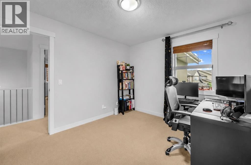 233 Cranarch Common SE — photo 29