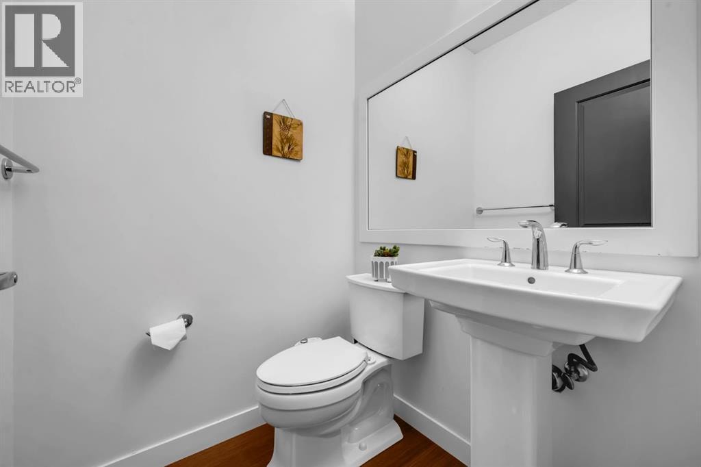 233 Cranarch Common SE — photo 13