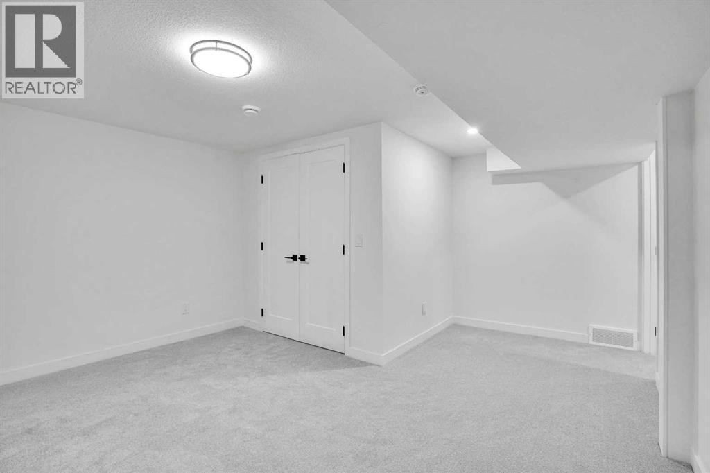 52 Franklin Drive SE — photo 41