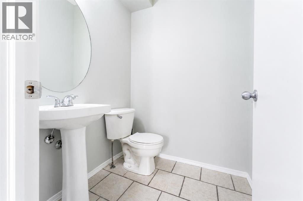 45 Tuscany Springs Garden NW — photo 32