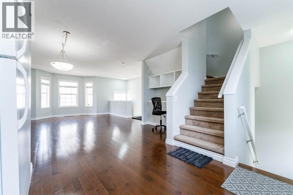 45 Tuscany Springs Garden NW — photo 11