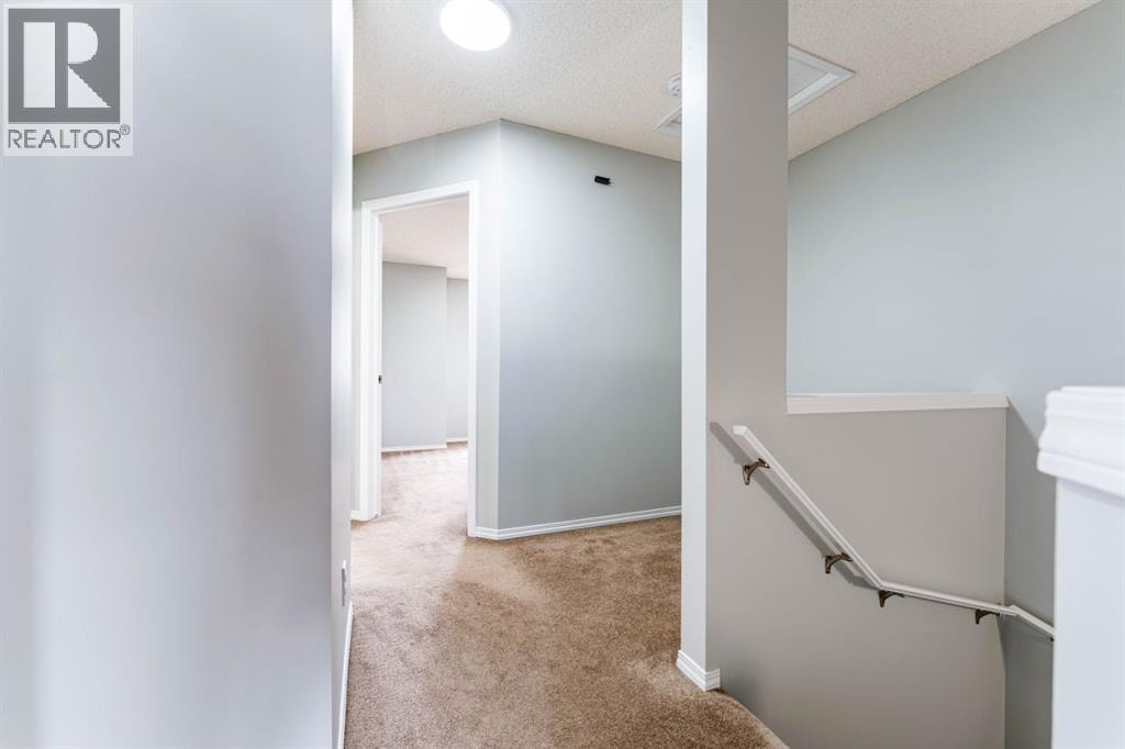 45 Tuscany Springs Garden NW — photo 13
