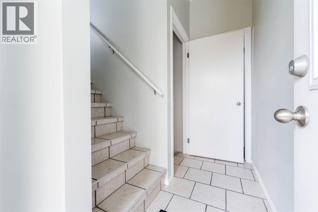 45 Tuscany Springs Garden NW — photo 30