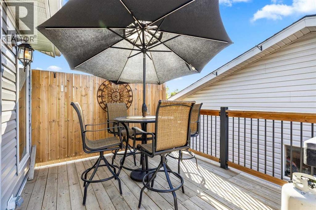 216 Castleridge Drive NE — photo 36
