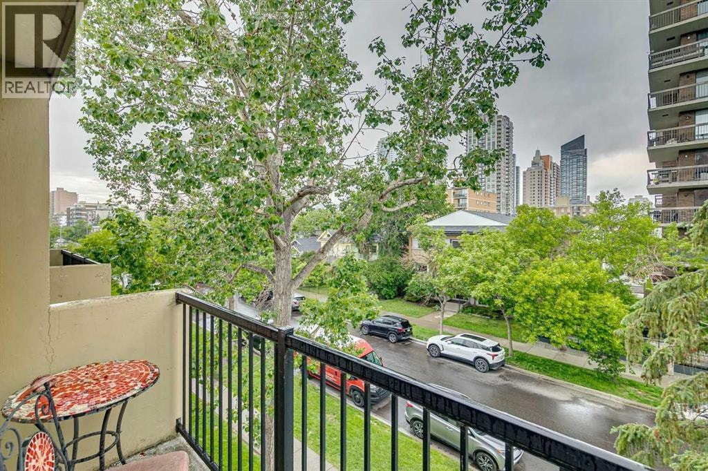 413, 1025 14 Avenue SW — photo 6